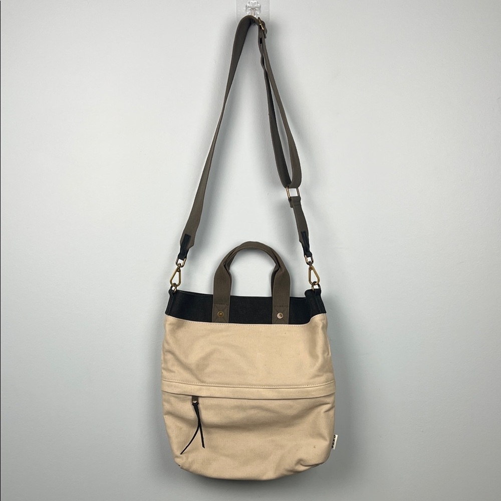 Feed go-to canvas crossbody utility messenger bag